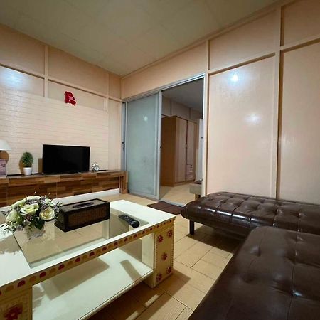 Oyo 75486 Anna Residence Jomtien Екстериор снимка