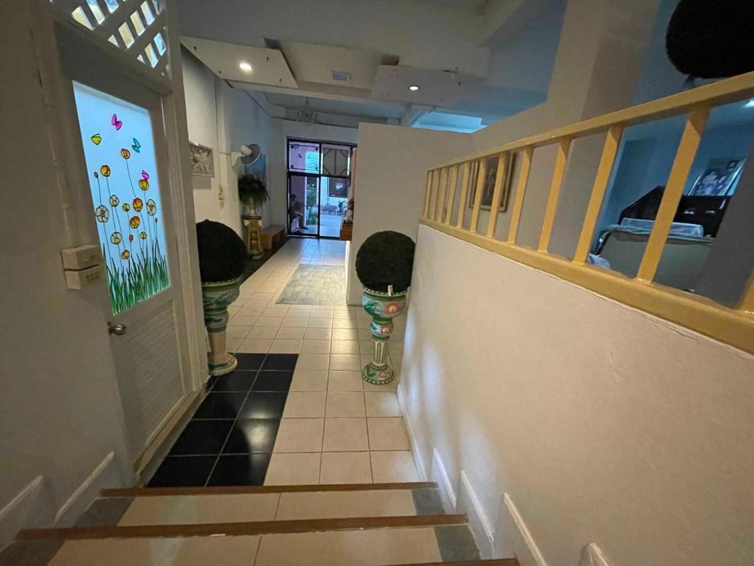 Oyo 75486 Anna Residence Jomtien Екстериор снимка