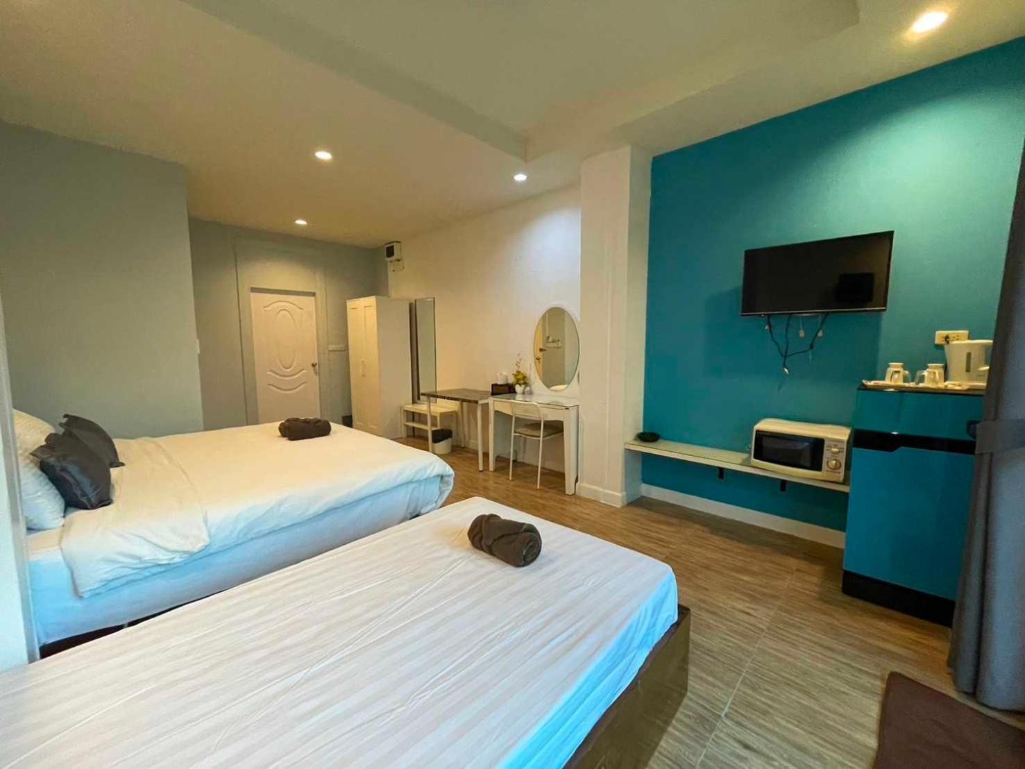 Oyo 75486 Anna Residence Jomtien Екстериор снимка