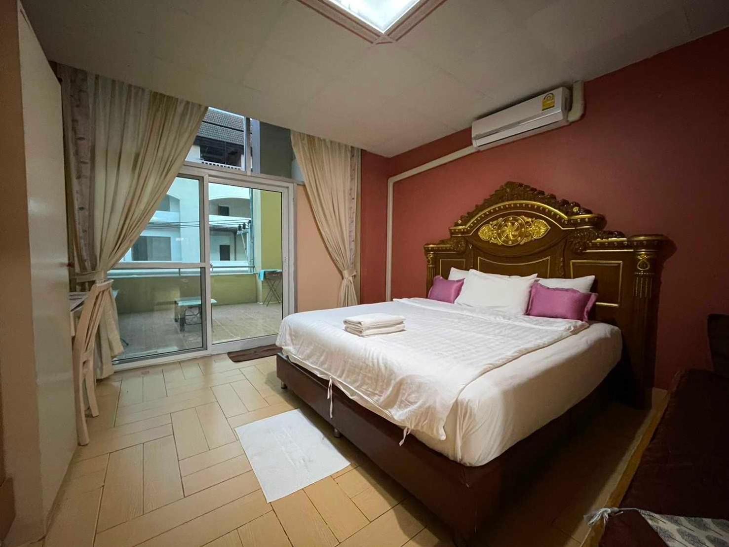 Oyo 75486 Anna Residence Jomtien Екстериор снимка