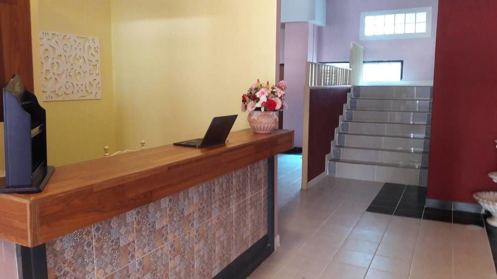 Oyo 75486 Anna Residence Jomtien Екстериор снимка